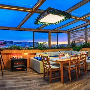  דירה Penthouse With Sauna And Terrace